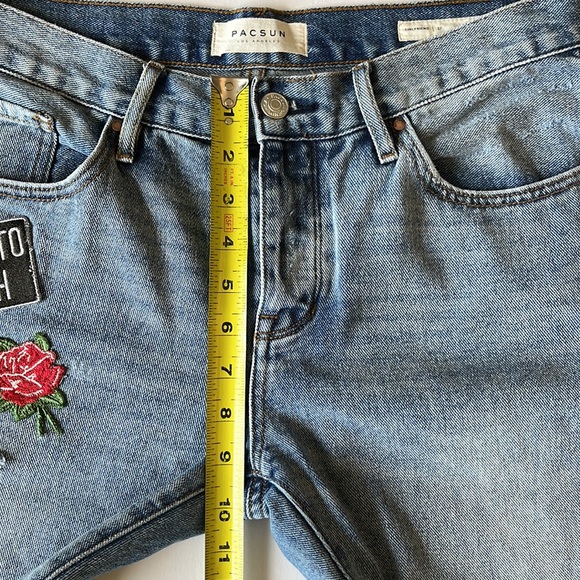 PacSun Girlfriend Patch Jeans - Picture 12 of 14